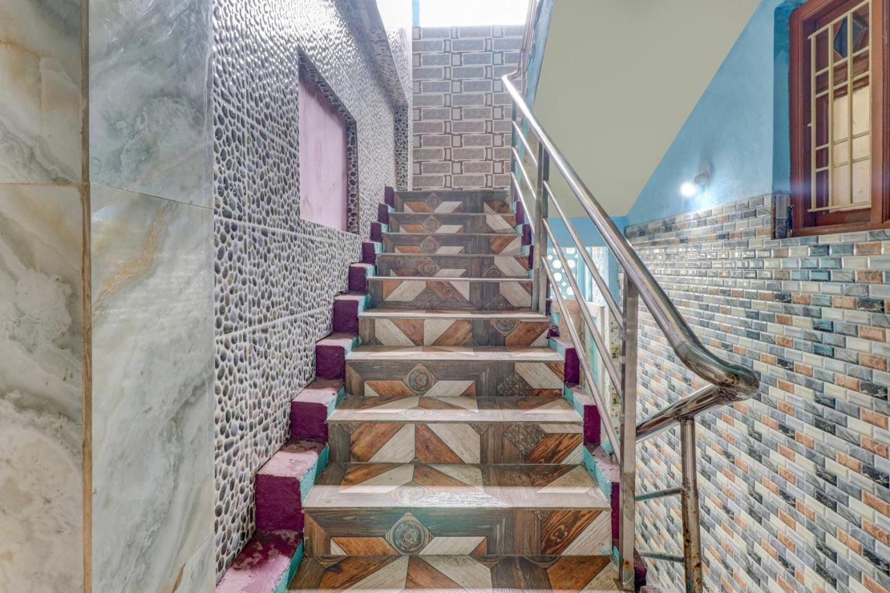 Hotel Oyo Flagship Sri Krishnatej Residency Vijayawāda Exteriér fotografie